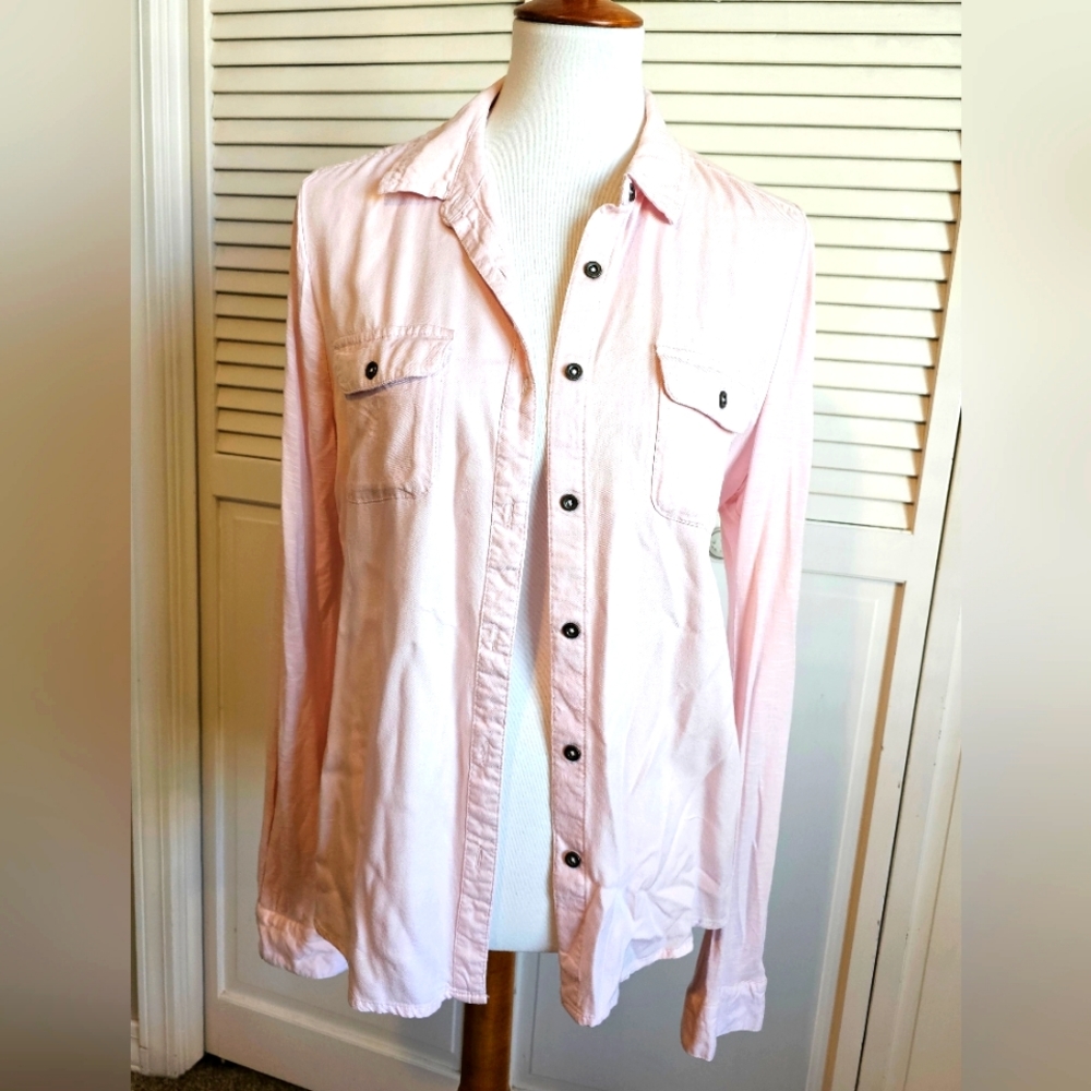 SO button up